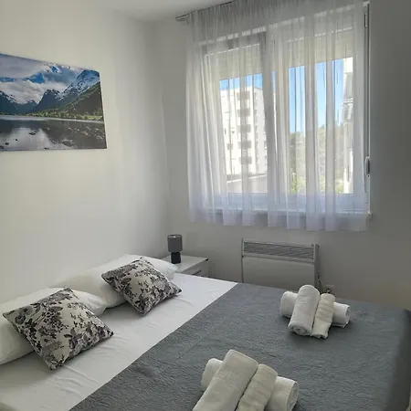 Sunlight - Free Parking & Balcony Ζαντάρ