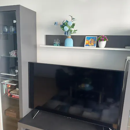 Διαμέρισμα Sunlight - Free Parking & Balcony *