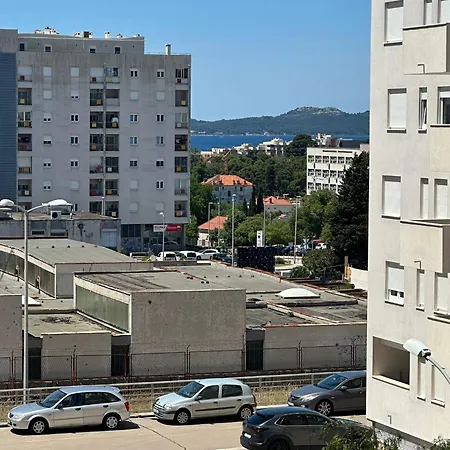 Sunlight - Free Parking & Balcony Διαμέρισμα Ζαντάρ