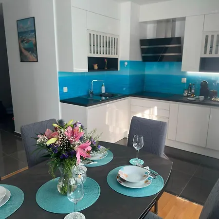 Διαμέρισμα Sunlight - Free Parking & Balcony *