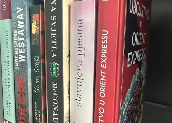 Sunlight - Free Parking & Balcony 아파트